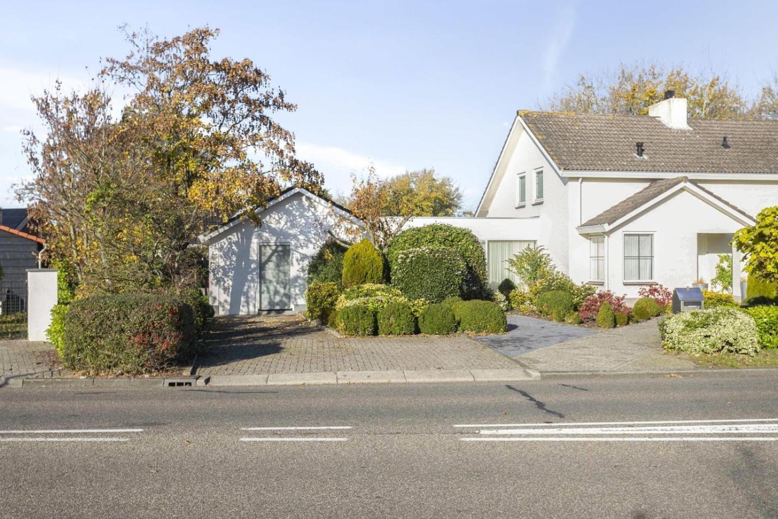 Holiday Home Beach Bubbles - Near The Beach With Big Garden - Not For Companies Ouddorp Exteriér fotografie